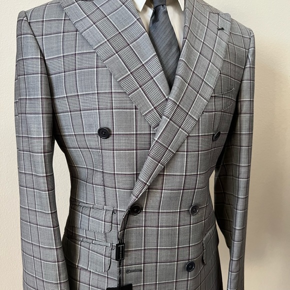 Grey windowpane super 150 Cerruti double breasted peak lapel wool suit - Picture 2 of 3